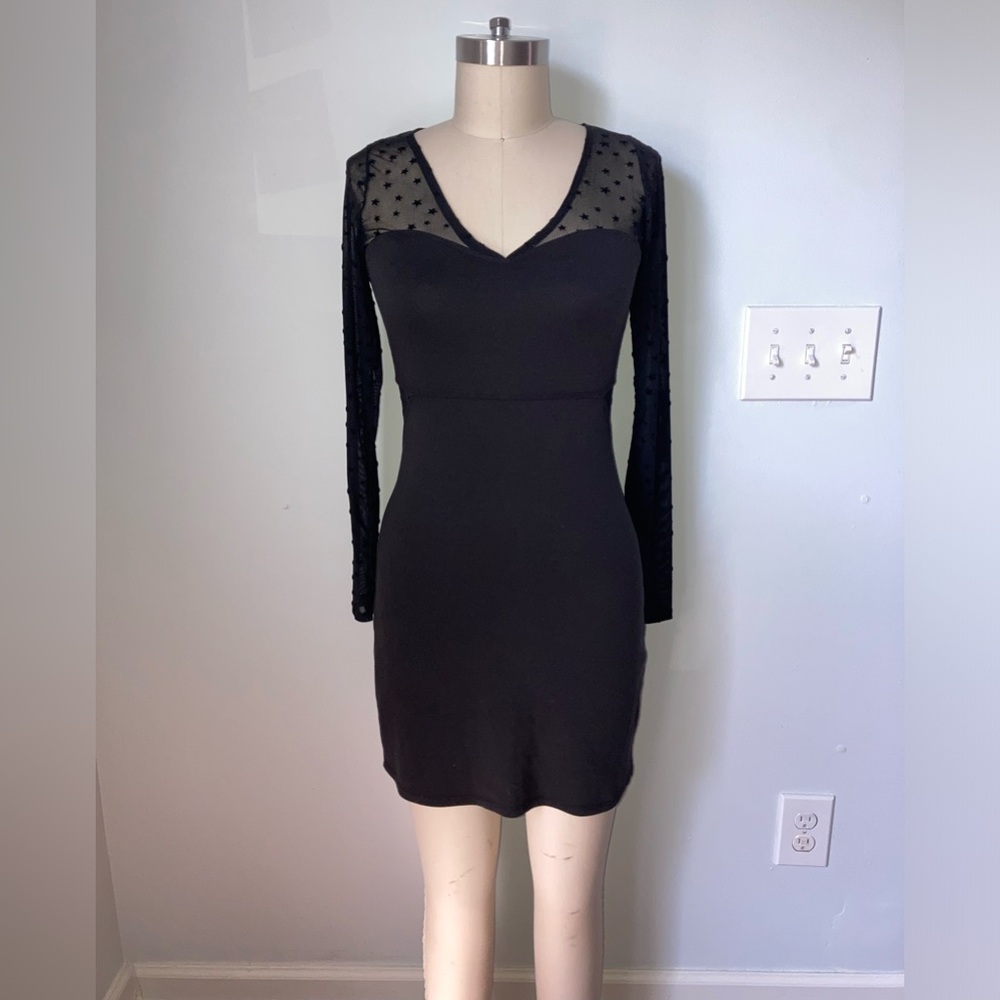 NWOT Hollister women’s size S star mesh fitted long sleeve dress